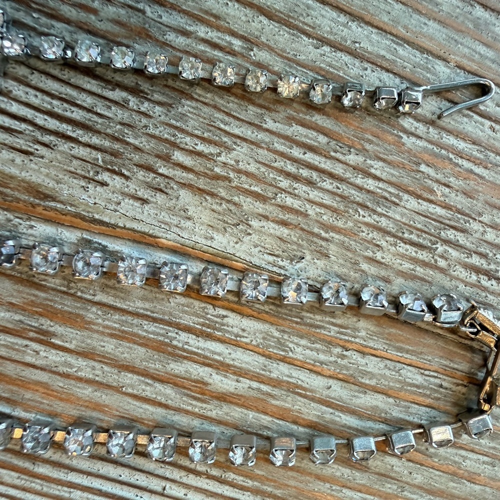 Vintage Rhinestone Jewelry Bundle Necklace, Choker, Expanding Bracelet, Earrings - Picture 12 of 15